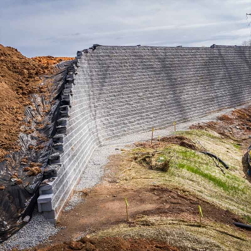 grm-wall(2) A picture of a retaining wall on a slope